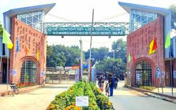 সিনিয়রকে মারধরের ঘটনায় হাবিপ্রবির হল থেকে ৯ শিক্ষার্থী বহিষ্কার